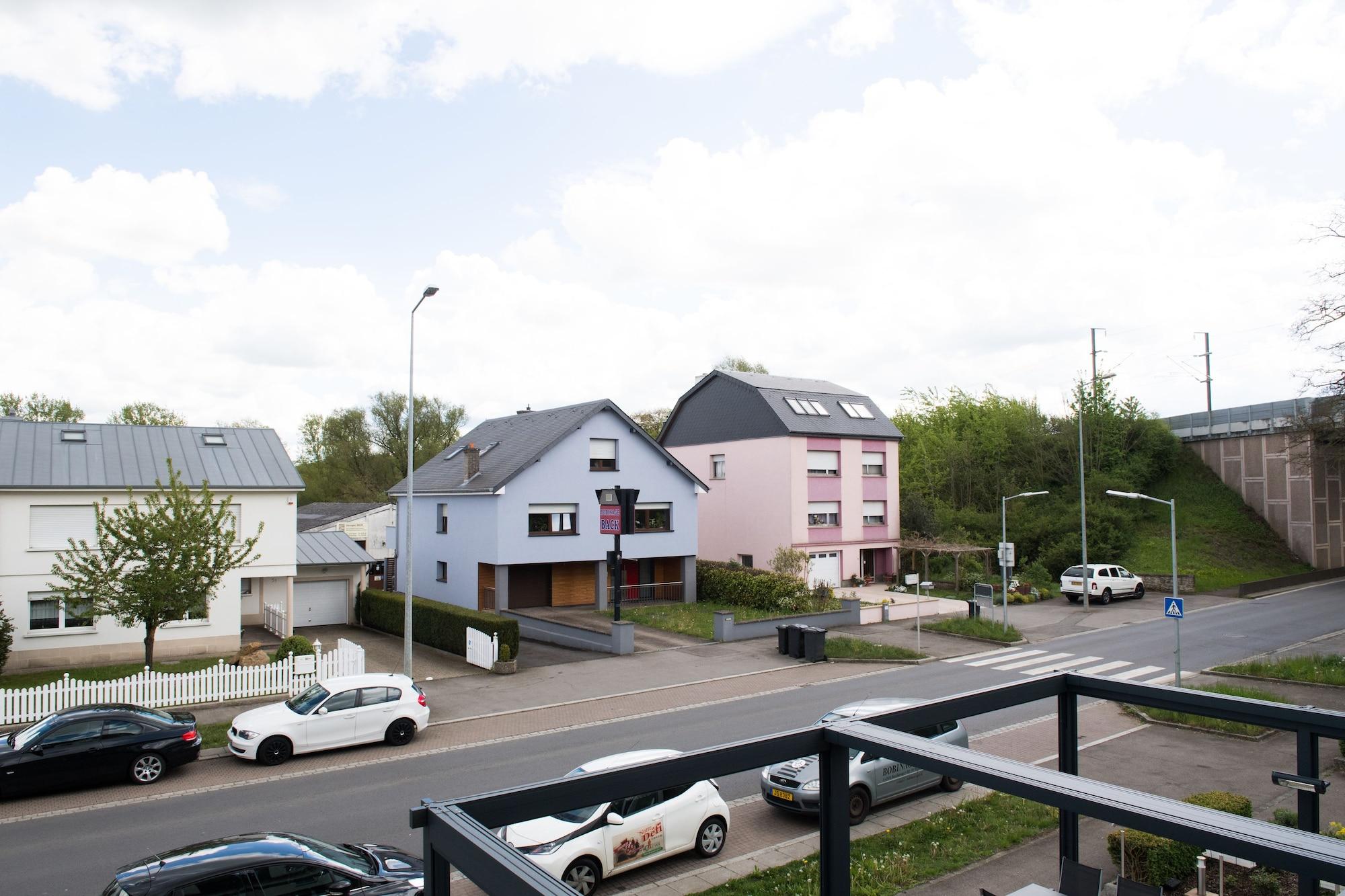 Hotel-Restaurant Gulliver Bascharage Exterior photo