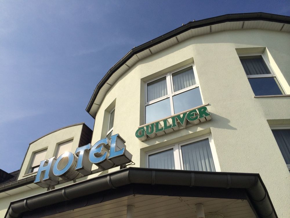Hotel-Restaurant Gulliver Bascharage Exterior photo
